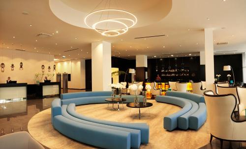 Salon ili bar u objektu Hotel Slovenija - Terme & Wellness LifeClass