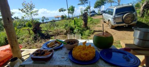 Mad i den private indkvartering eller i nærheden