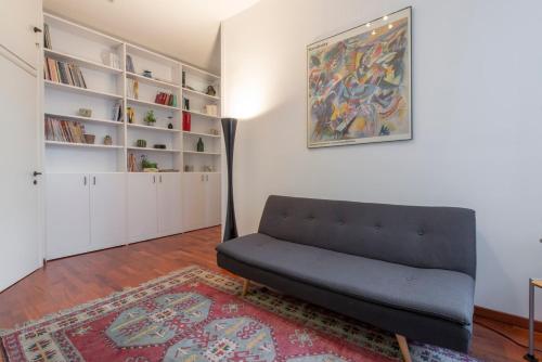 Stylish Apartment at Isola-Garibaldi District - B Home