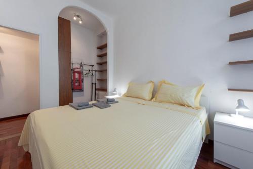 Stylish Apartment at Isola-Garibaldi District - B Home
