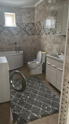 Foto sihtkohas Aktöbe asuva majutusasutuse Коттедж для отдыха и мероприятия galeriist