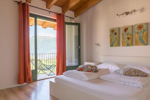 Gallery image of Fenil Del Santo in Tremosine Sul Garda