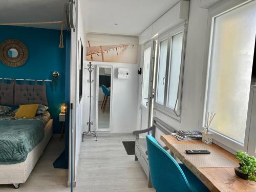 Ein Sitzbereich in der Unterkunft Studio - Centre - Gare - wifi