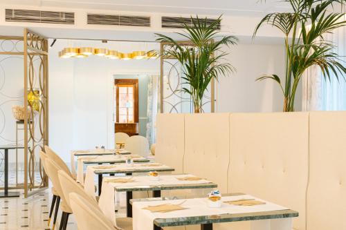 Ruang duduk di Hotel Nazionale