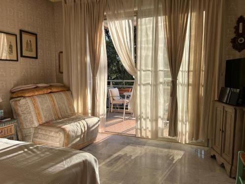 Cozy Cannes Studio - 12 Min Walk To The Beach - Free Parking