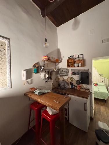 Casarià Holiday Home, Nel Cuore del Centro Storico di Napoli