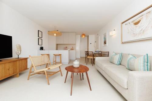 Le Paloma, High standing, 3 min beach, air conditioning, 4 Prs