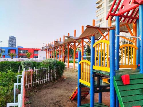 Ο χώρος παιχνιδιού για παιδιά στο Departamento a pasos de PLAYA BRAVA! Cavancha