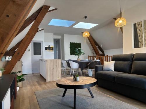 Η κουζίνα ή μικρή κουζίνα στο Parenthèse Poitevine - Maison 3 chambres à 5 min du Futuroscope