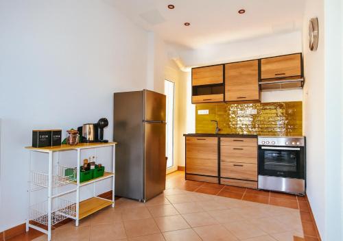 Panathenea Rooftop Apartment with Stunning View of Lycabettus