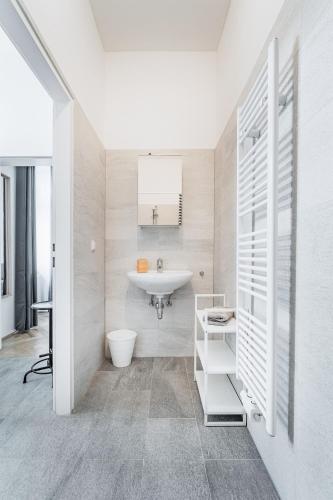 Trendy Schönbrunn Apartment