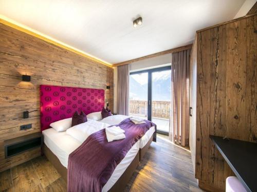 Giường trong phòng chung tại Chalet near Anfängerpiste ski-lift