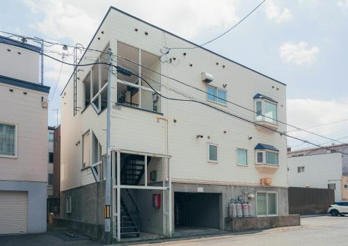 Maruyama Livin