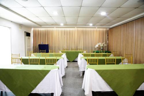 Gallery image of Hotel Pier Cuatro in Cebu City