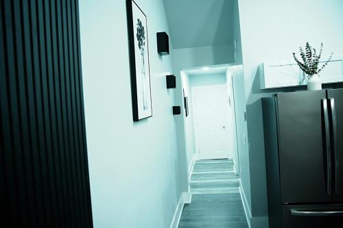Fotografie z fotogalerie ubytování Modern Minimalist Home in the heart of Reading v destinaci Reading