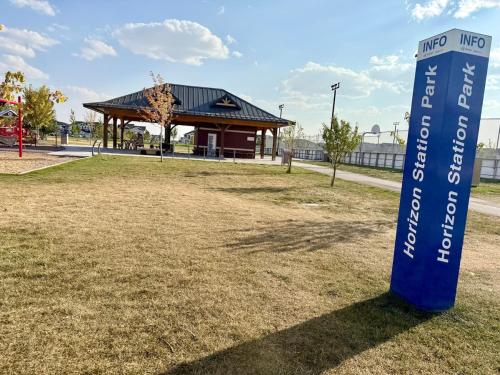 Imagen de la galería de Newly Built Cozy Cove Suite, en Regina