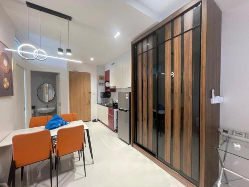 Η κουζίνα ή μικρή κουζίνα στο Lovely Riverine studio rda1608A with balcony