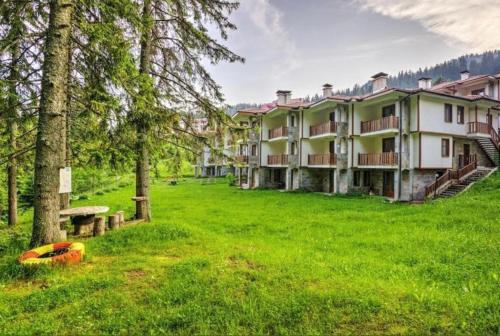 Aparthotel Raikov Ski Lodge