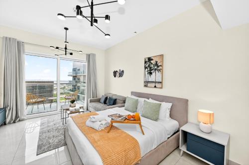Sylish Studio with Balcony Views Near Dubai Mall