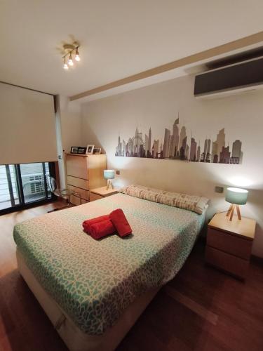 Pleno centro, 5 minutos Casco Vello, 400 metros estación AVE