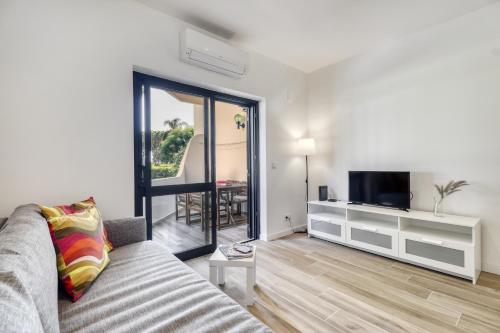 Sunshine Apartment