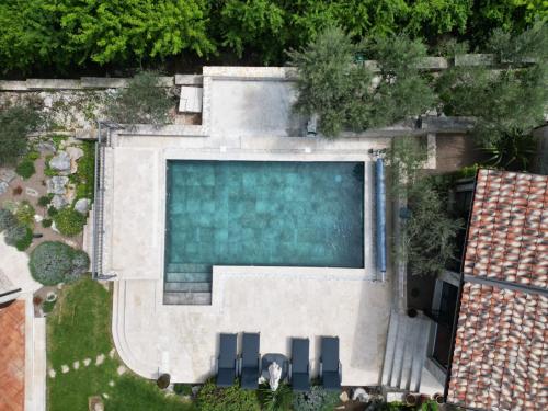 Πισίνα στο ή κοντά στο Villa ARtIEN for 8 people with 32m2 private pool & pet friendly