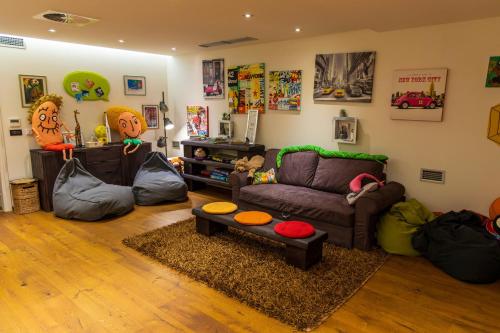 Χώρος καθιστικού στο Villa ARtIEN for 8 people with 32m2 private pool & pet friendly