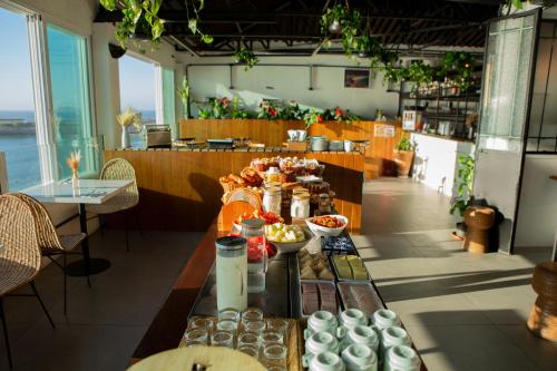 Makanan di atau berdekatan hotel