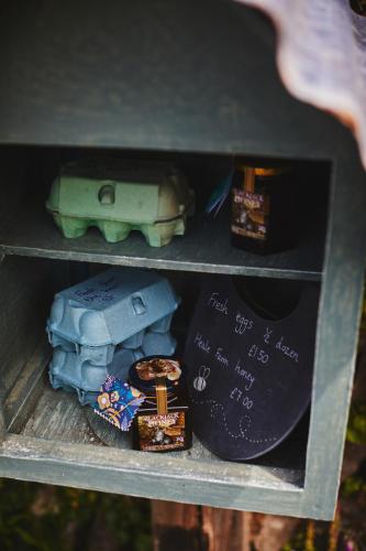 Φωτογραφία από το άλμπουμ του The Bothy - a cosy little rustic barn σε Parracombe