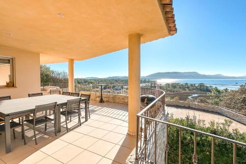 Villa Golfo Di Sogno