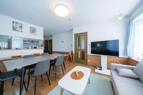 Asahikawa House 1F