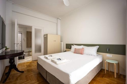 Spacious & Well Designed 2BR Apartment in Pangrati