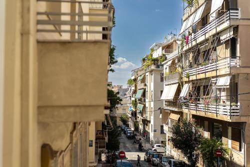 Spacious & Well Designed 2BR Apartment in Pangrati