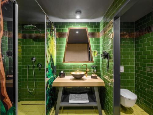 Ванная комната в Minaro Hotel Tokaj - MGallery Collection