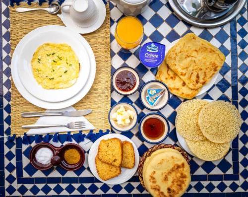 Jídlo v riadu nebo okolí