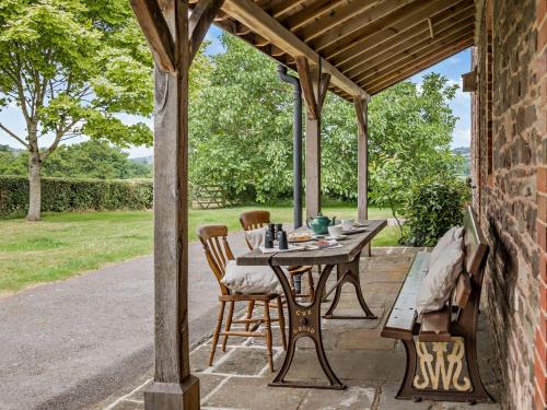 Zahrada ubytování 2 bed in Pencelli BN281