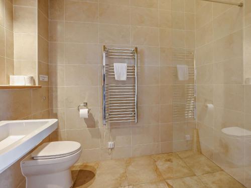 Bagno di 3 Bed in Launceston 57287