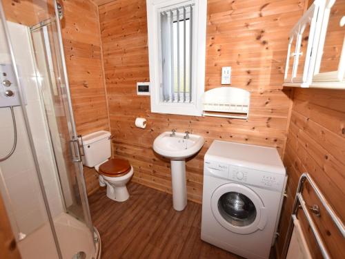 Ένα μπάνιο στο 3 bed in Clyro BN141