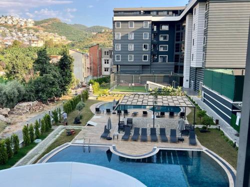 Bazén v ubytování Salam Residence 2 - Woman Pool - Alanya Experience nebo v jeho okolí
