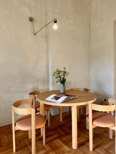 Old Soul,New Style,Best location