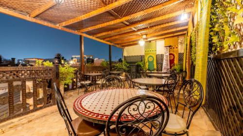 Riad Ghali Hotel & SPAにあるバルコニーまたはテラス
