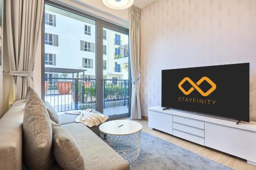 Le Pont Apartment in Port de La Mer with Pool Access, Retreat near the Beach
