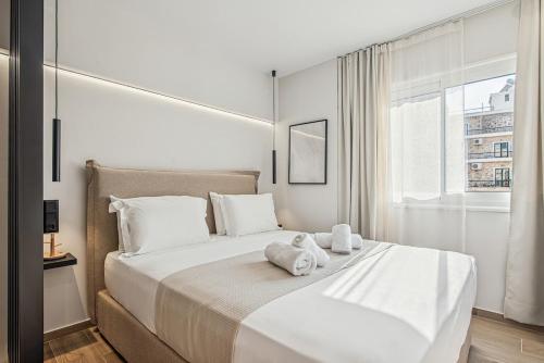The Athens Luminous Suite