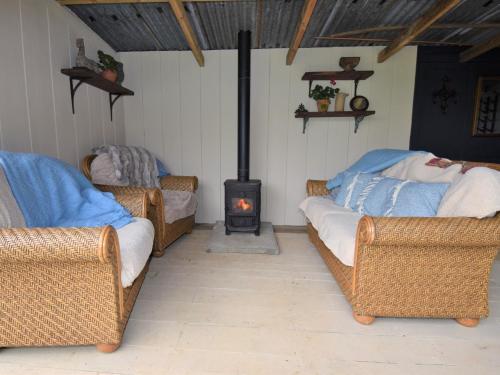 Ένα ή περισσότερα κρεβάτια σε δωμάτιο στο 1 Bed in Llandysul 85415