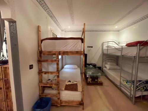 Кровать или кровати в номере Heaven Surf Morroco
