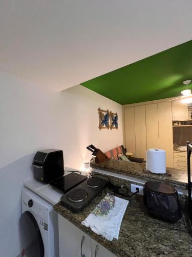 Dapur atau dapur kecil di Piratas Residence
