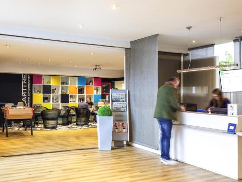 Cuisine ou kitchenette dans l'établissement ibis Styles Lorient Caudan