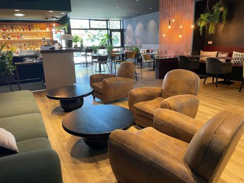 Coin salon dans l'établissement ibis Styles Lorient Caudan