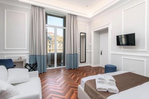 Naples Plaza Duomo Apartment