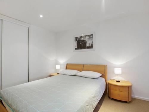 APOLLO BLUE 4 - modern waterfront apartment